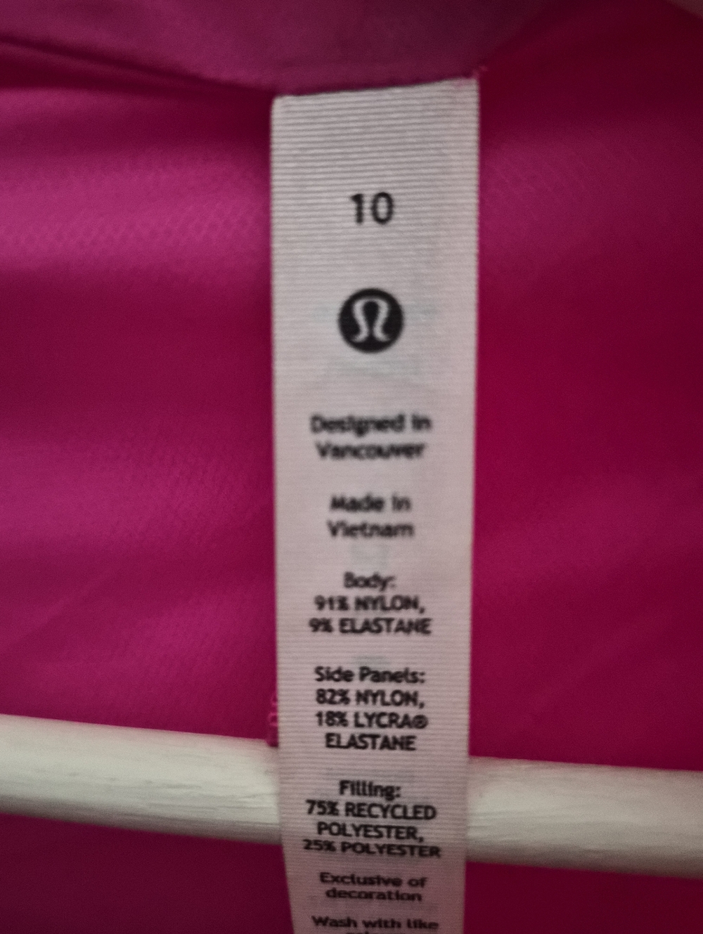 Women's Hot Pink Lululemon Hooded Jacket - Stylish Lightweight Coat - Picture 4 of 5